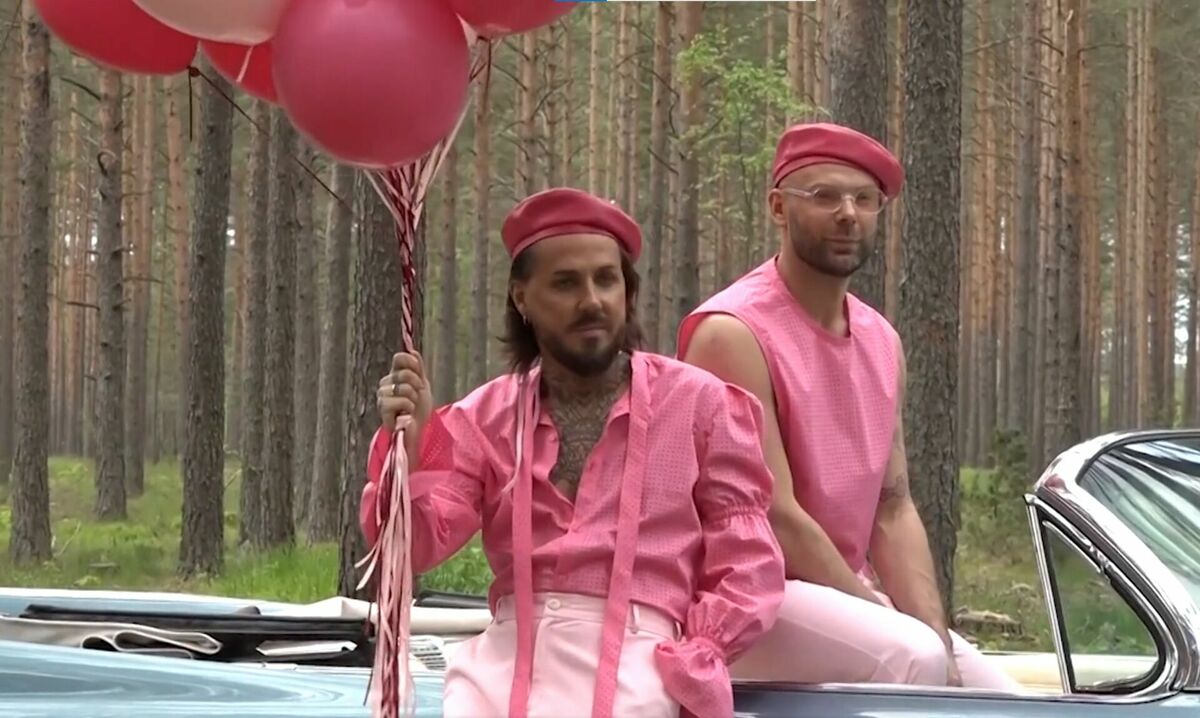 Kašers un Jānis Miņins, kanāla "STV Pirmā!" šova "Slavenības. Bez filtra" ekrānšāviņš Kašers un Jānis Miņins, kanāla "STV Pirmā!" šova "Slavenības. Bez filtra" ekrānšāviņš