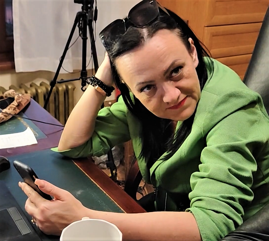 Agrita Bindre, 1188 Play ekrānšāviņš Agrita Bindre, 1188 Play ekrānšāviņš
