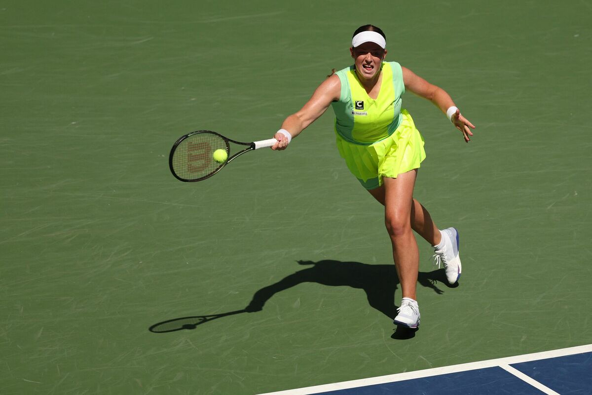 Latvijas tenisiste Aļona Ostapenko. Foto: Clive Brunskill/Getty Images/AFP Latvijas tenisiste Aļona Ostapenko. Foto: Clive Brunskill/Getty Images/AFP