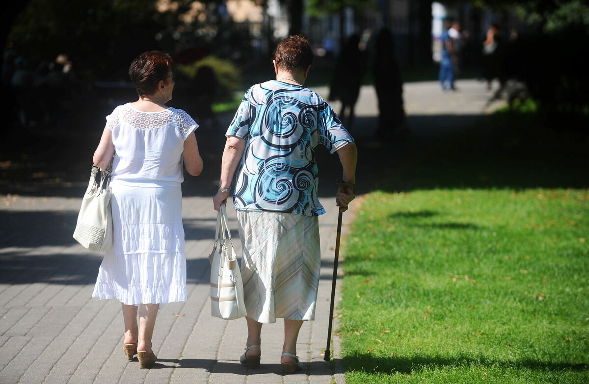 Sievietes Vērmanes dārzā. Foto: Ieva Lūka/LETA Sievietes Vērmanes dārzā. Foto: Ieva Lūka/LETA