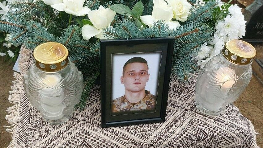 Ukrainā kritušais Vitālijs Smirnovs. Foto: Odita Krenberga/Latvijas Televīzija Ukrainā kritušais Vitālijs Smirnovs. Foto: Odita Krenberga/Latvijas Televīzija