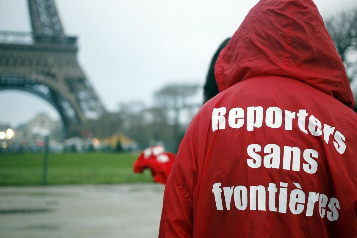 Reportieri bez robežām. Foto: scanpix/AFP PHOTO / ELIOT BLONDET Reportieri bez robežām. Foto: scanpix/AFP PHOTO / ELIOT BLONDET