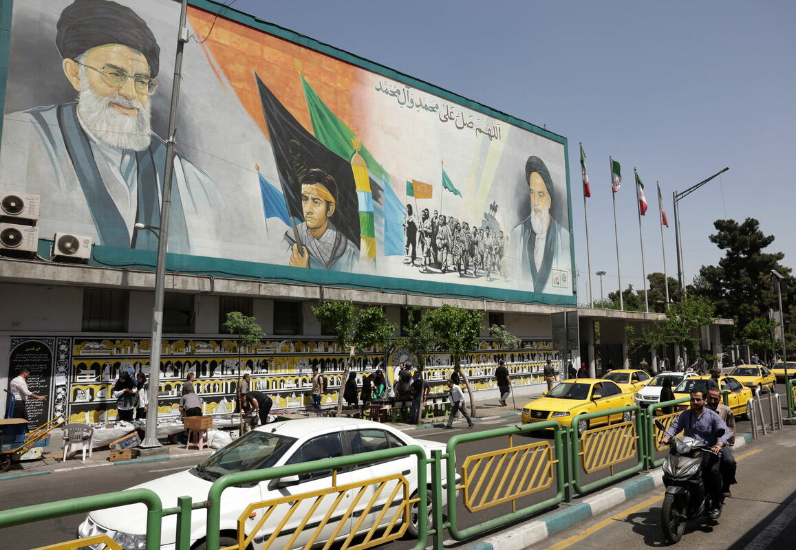 Teherāna. Foto: EPA/ABEDIN TAHERKENAREH/Scanpix Teherāna. Foto: EPA/ABEDIN TAHERKENAREH/Scanpix