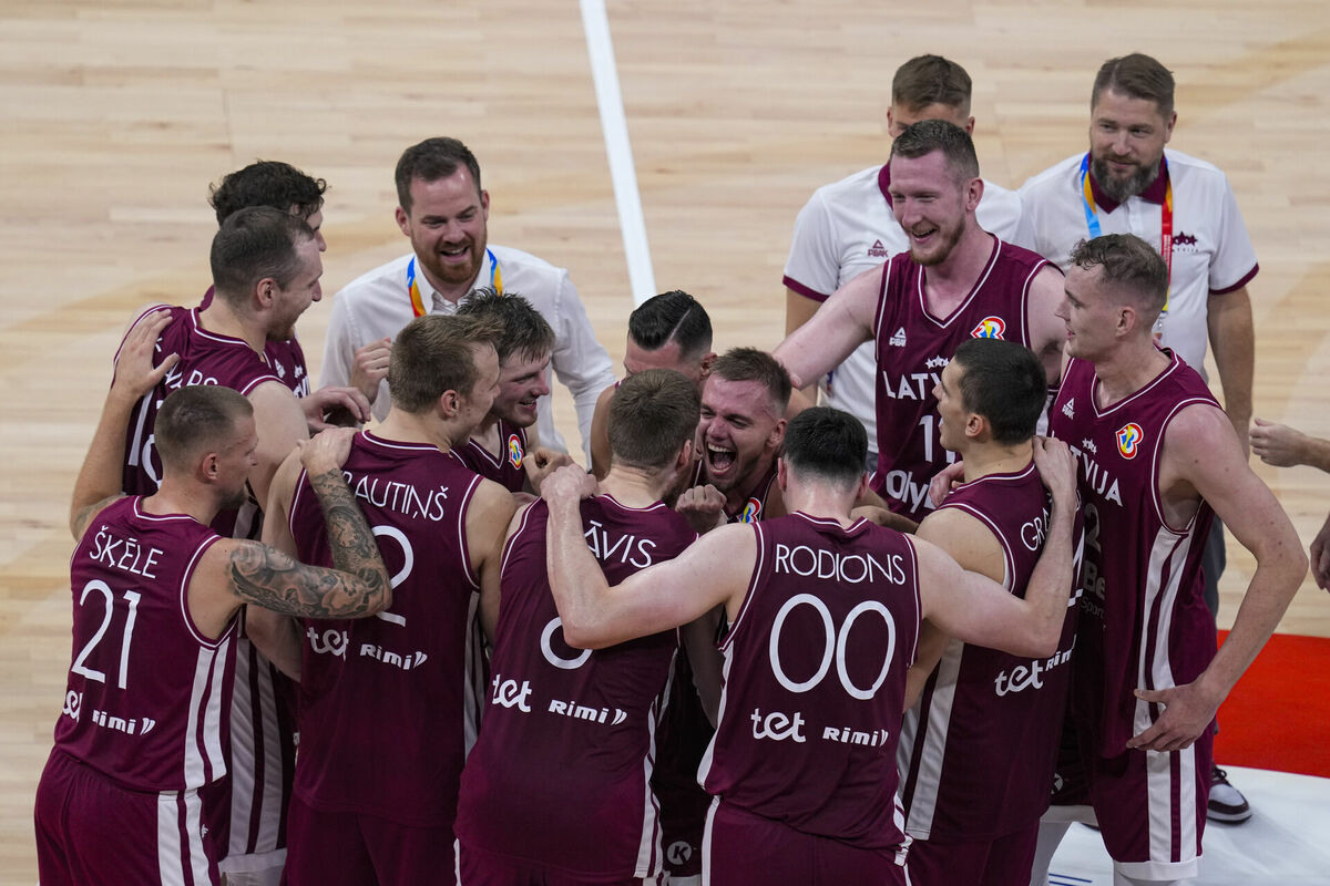 Latvijas basketbola izlase. Foto: AP Photo/Michael Conroy/Scanpix Latvijas basketbola izlase. Foto: AP Photo/Michael Conroy/Scanpix