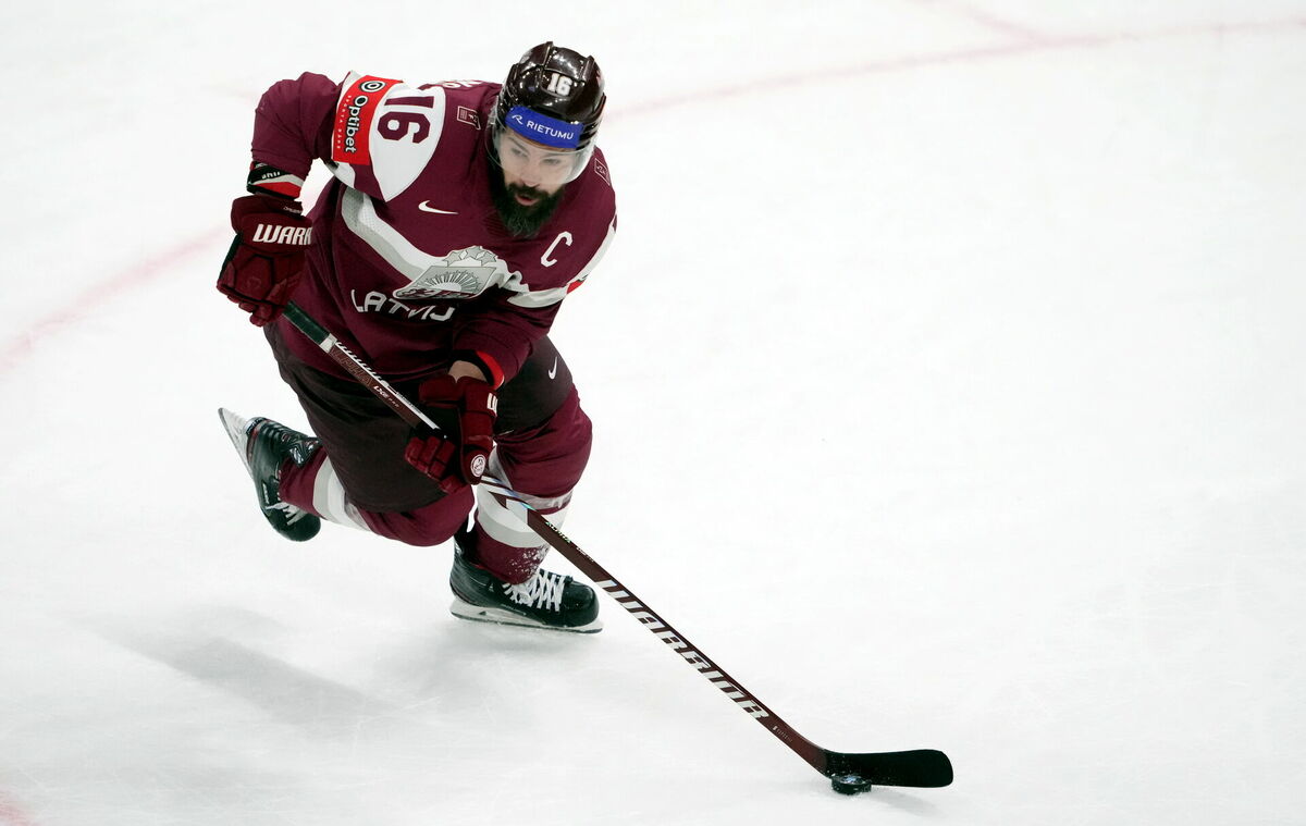 Latvijas hokeja izlases spēlētājs Kaspars Daugaviņš. Foto: Edijs Pālens/LETA Latvijas hokeja izlases spēlētājs Kaspars Daugaviņš. Foto: Edijs Pālens/LETA