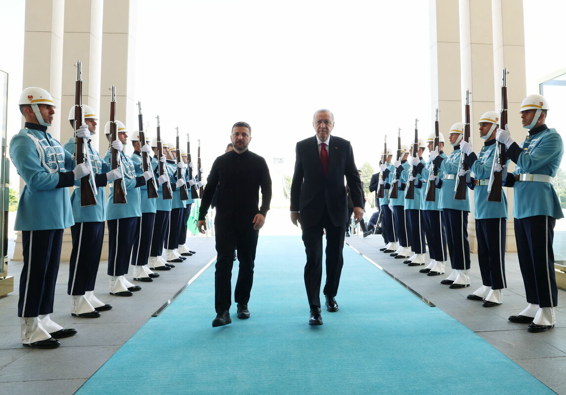 Volodimirs Zelenskis un Redžeps Tajips Erdogans. Foto: TURKISH PRESIDENTIAL PRESS Volodimirs Zelenskis un Redžeps Tajips Erdogans. Foto: TURKISH PRESIDENTIAL PRESS