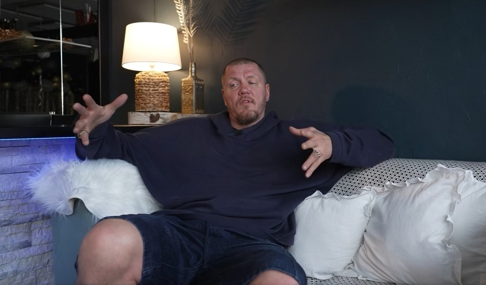 Ekrānuzņēmums no šova "Slavenības. Bez filra" Ekrānuzņēmums no šova "Slavenības. Bez filra"