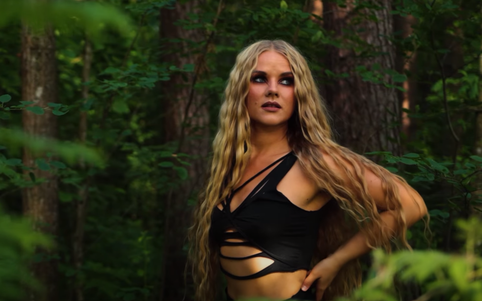 Foto: ekrānuzņēmums no dziesmas klipa Foto: ekrānuzņēmums no dziesmas klipa