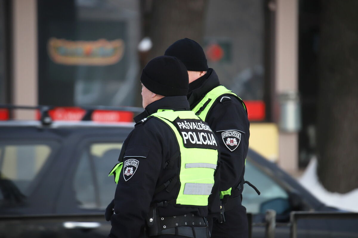 Pašvaldības policija. Foto: Līga Gredzena/LETA Pašvaldības policija. Foto: Līga Gredzena/LETA