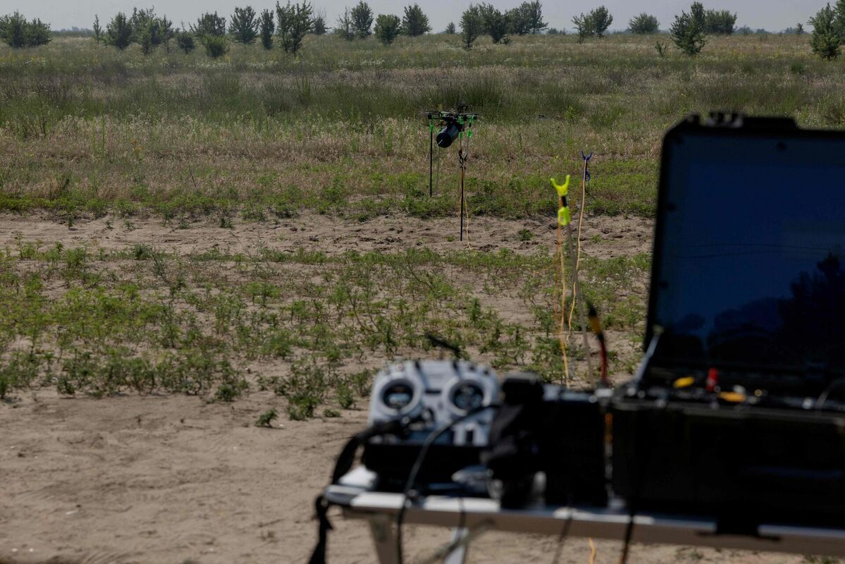 Drons, attēls ilustratīvs. Foto: etiana DZHAFAROVA / AFP Drons, attēls ilustratīvs. Foto: etiana DZHAFAROVA / AFP