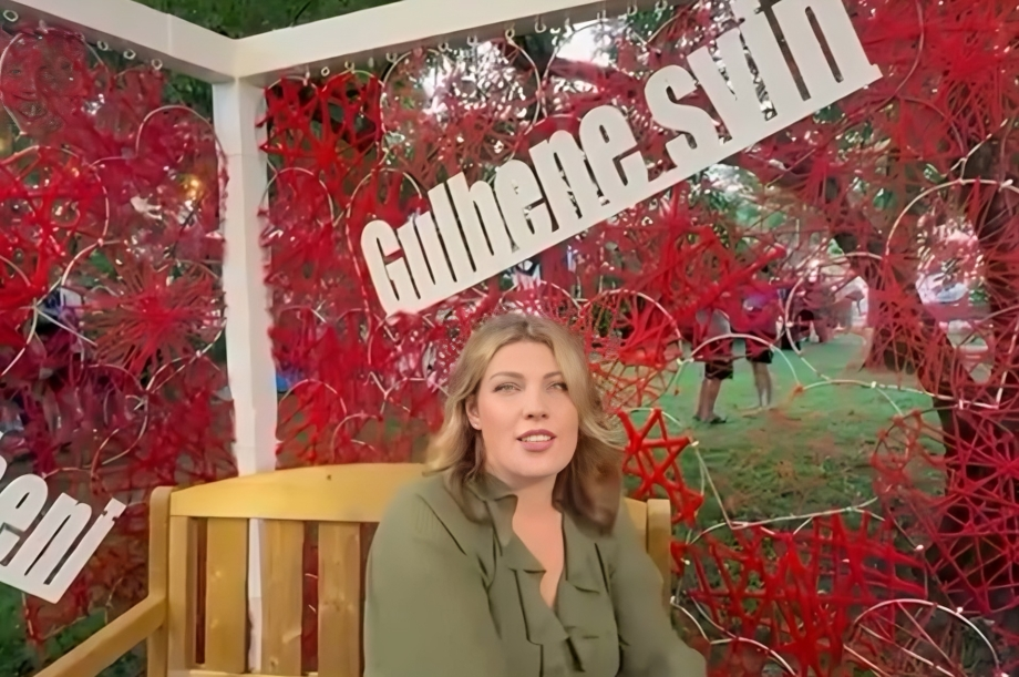 Foto: Ekrānuzņēmums no "Slavenības brīvsolī" Foto: Ekrānuzņēmums no "Slavenības brīvsolī"