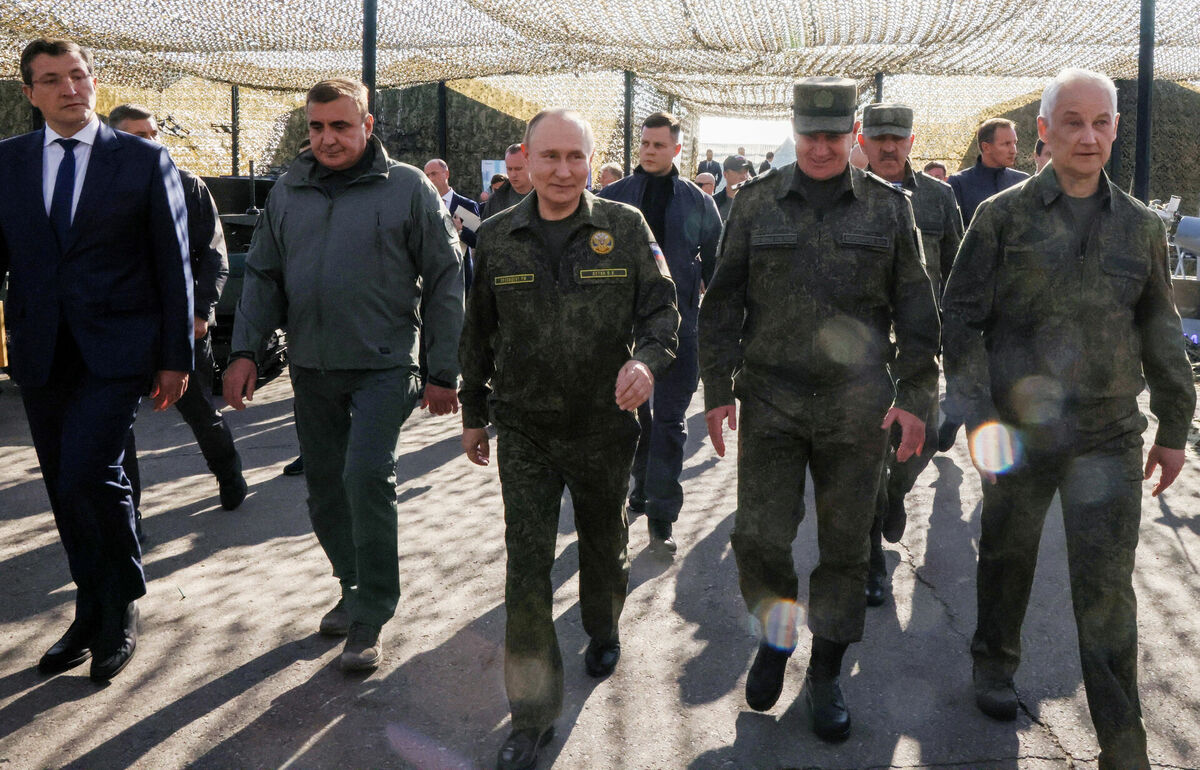 Vladimirs Putins apmeklē "Zapad" mācības. Foto: scanpix/putnik/Mikhail Metzel/Pool via REUTERS" Vladimirs Putins apmeklē "Zapad" mācības. Foto: scanpix/putnik/Mikhail Metzel/Pool via REUTERS"