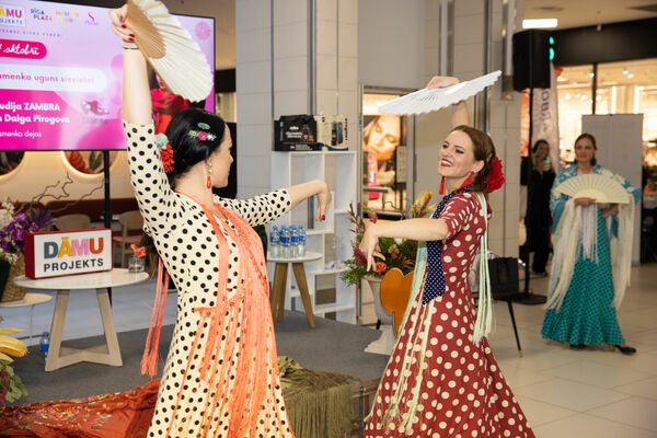 Publicitātes foto Publicitātes foto