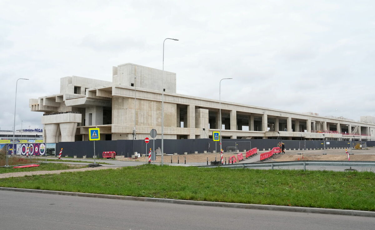 "Rail Baltica" stacijas un saistītās infrastruktūras būvniecība pie Rīgas lidostas. Foto: Edijs Pālens/LETA "Rail Baltica" stacijas un saistītās infrastruktūras būvniecība pie Rīgas lidostas. Foto: Edijs Pālens/LETA