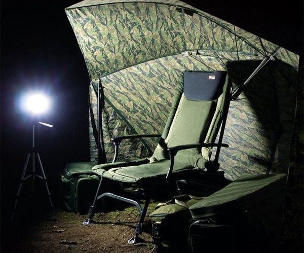 NGT Karpu makšķerēšanas krēsls, lietussargs, LED lampas