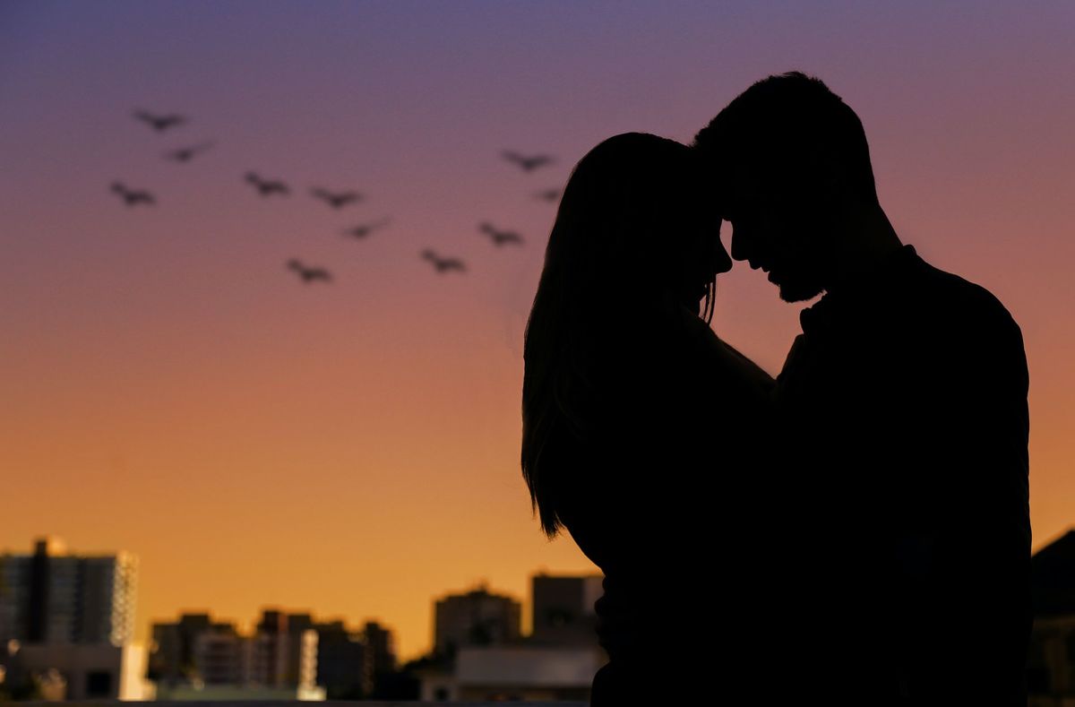 Pāris, romantika. Photo by Rodrigo Souza from Pexels