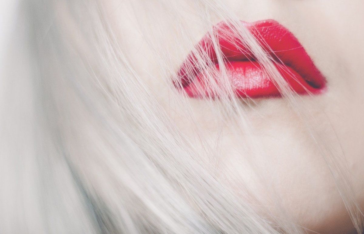 Sievietes lūpas, foto by Pexels, pixabay.com