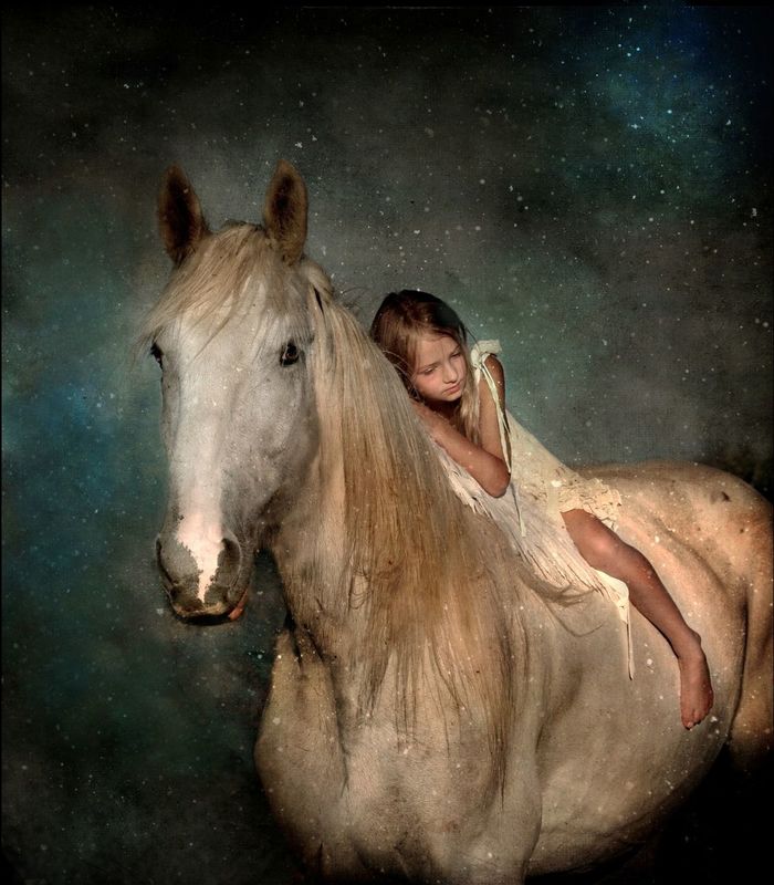 Zirgs sapnī, foto no Pixabay