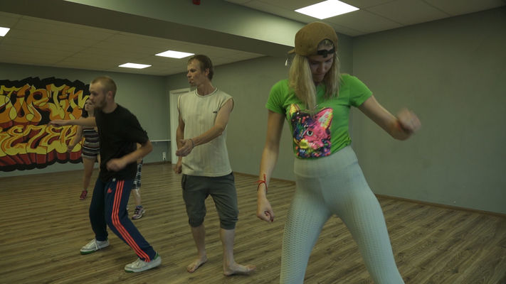 Edgars - TV šovā "Caur ērkšķiem uz...", ekrānuzņēmums