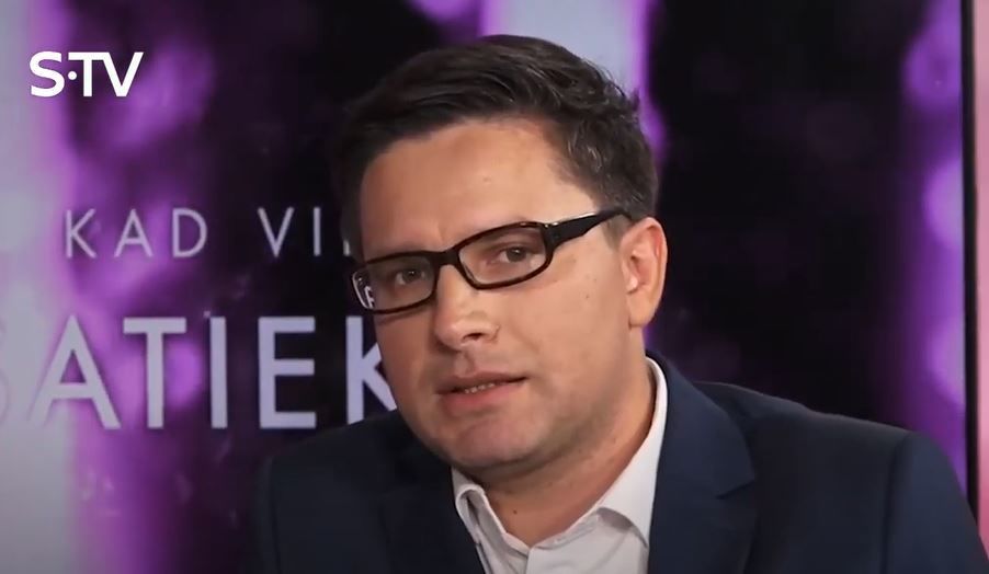 Andris Ērglis, ekrānuzņēmums