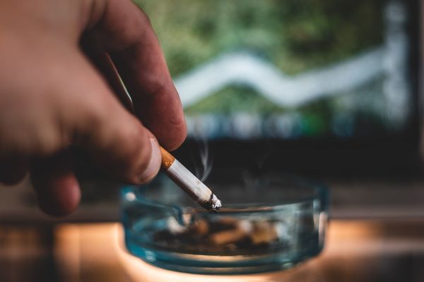 Cigarešu smaka, Photo by Jonathan Kemper on Unsplash