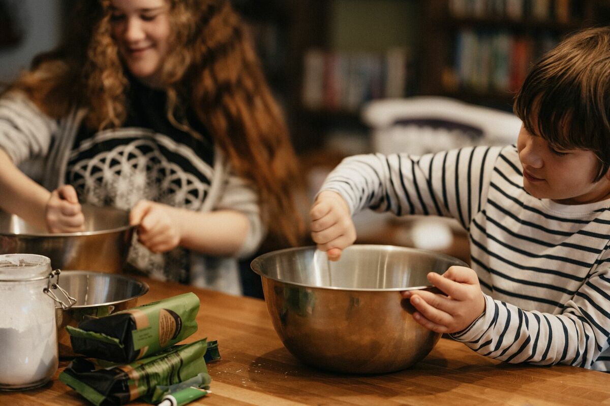 Receptes skolēniem, skolēni gatavo, Photo by Annie Spratt on Unsplash