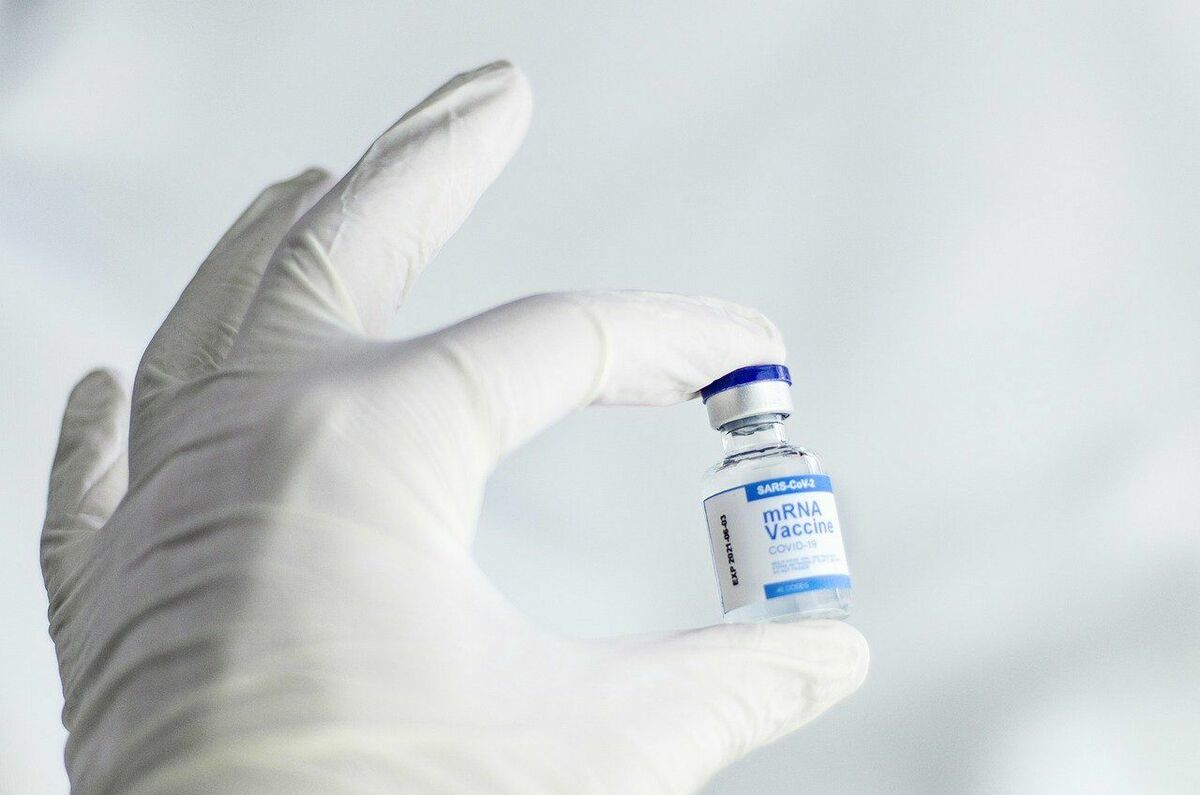 Vakcinācija pret Covid-19, foto by spencerbdavis1, pixabay.com