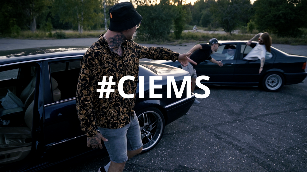 Juniora un Serpentīna dziesmas un mūzikas video "#CIEMS" publicitātes foto