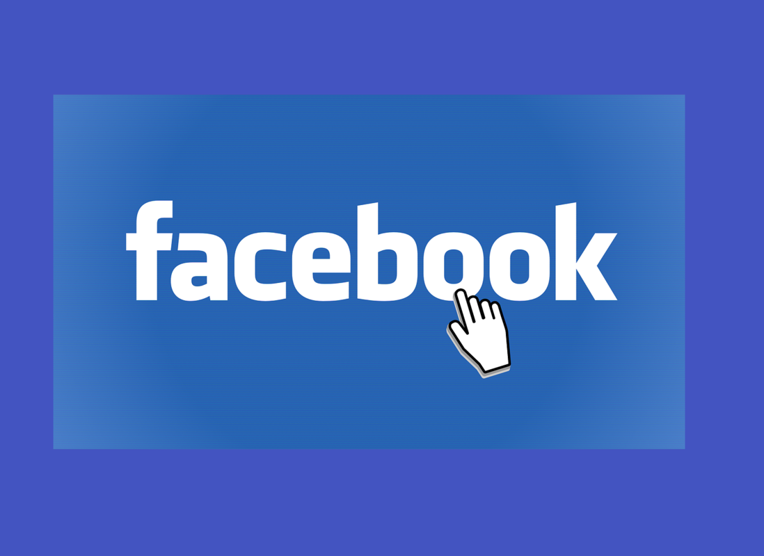 Facebook (Image by Simon from Pixabay)
