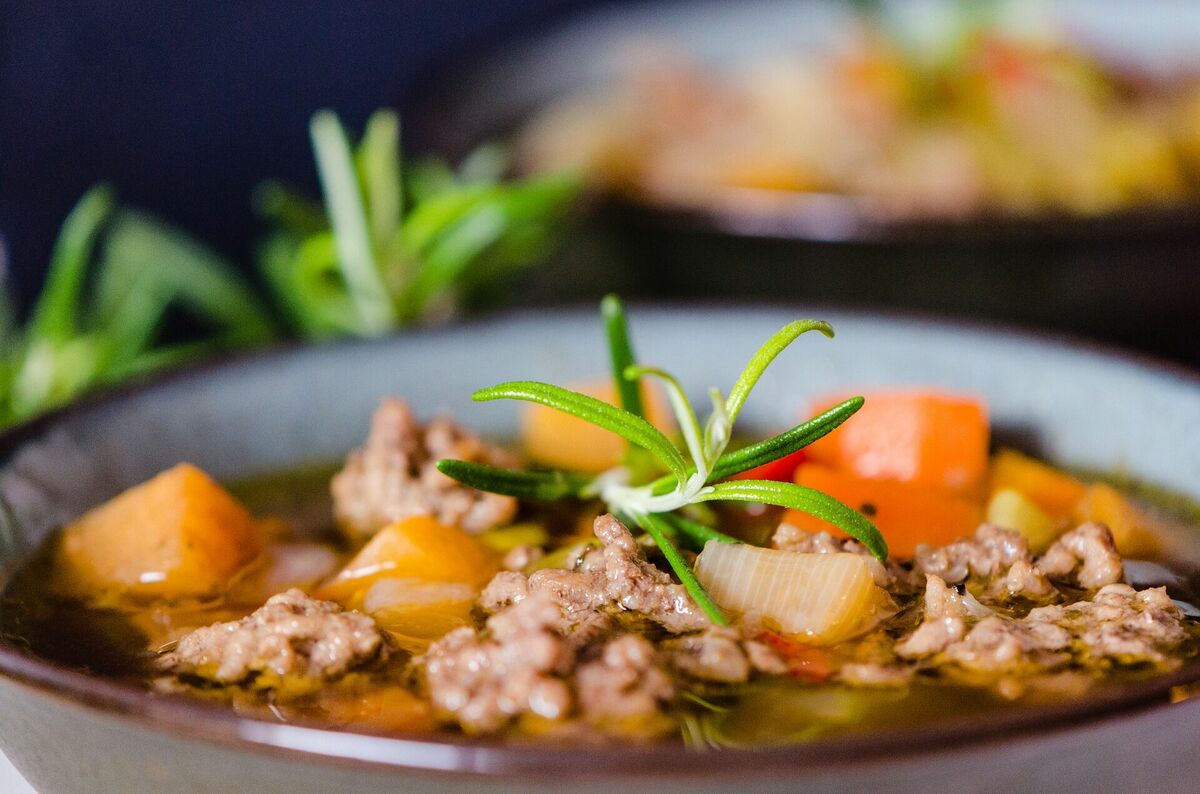 Zupa ar malto gaļu, Image by Pirkko Seitsenpiste from Pixabay 
