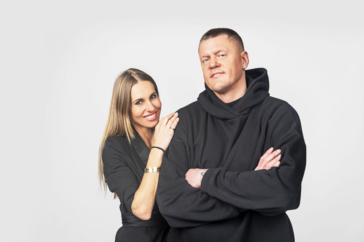 Olga un Kaspars Kambalas, "STV Pirmā!" publicitātes foto