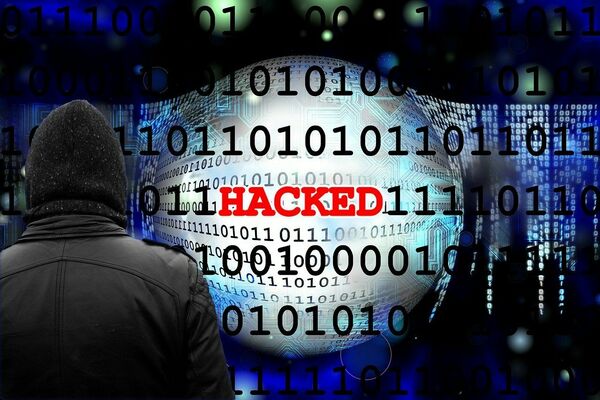 Hakeri, foto by geralt, pixabay.com
