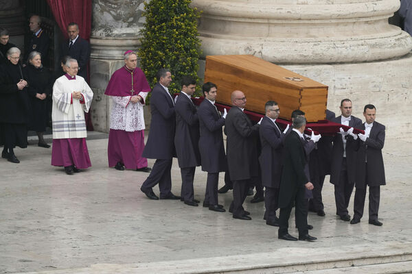 Benedikta XVI bēres Vatikānā. Foto: AP/Scanpix