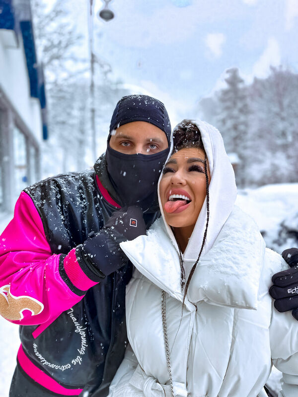 Elīna Didrihsone ar vīru. Foto no personīgā arhīva