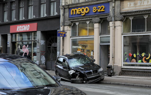 Piecu automašīnu sadursme Rīgā. Foto: Evija Trifanova/LETA