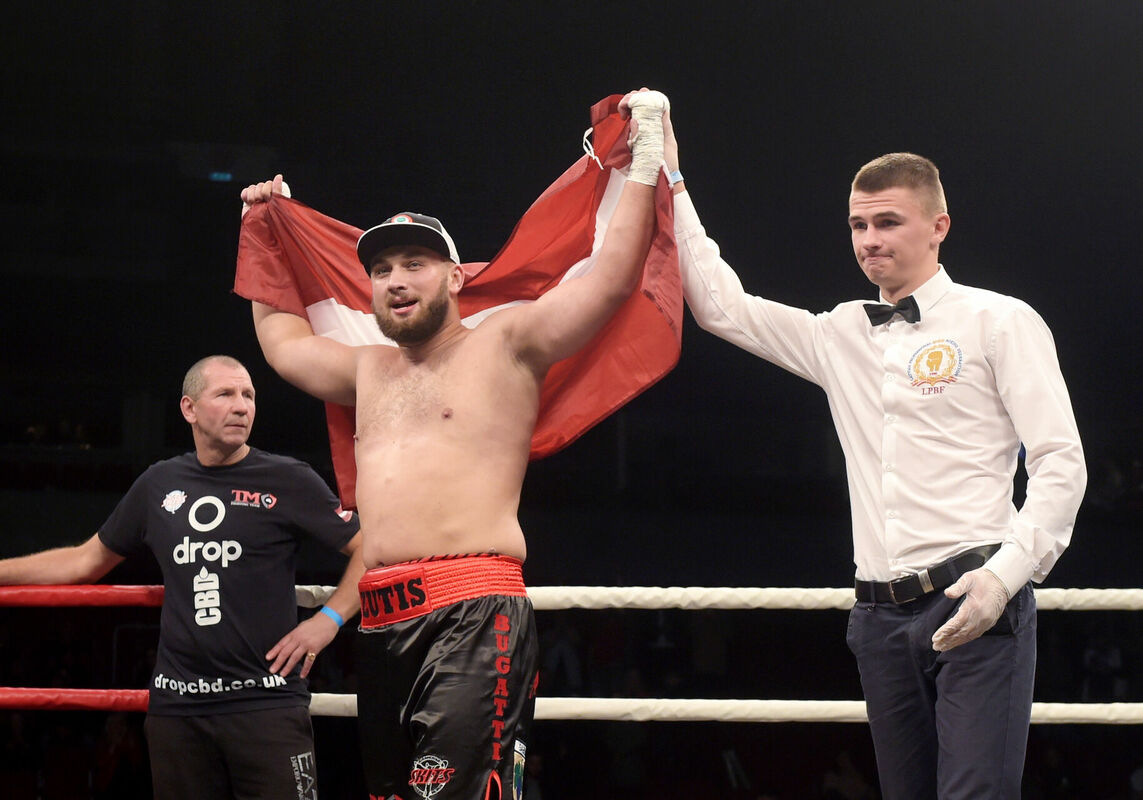 Kristaps Zutis boksa cīņas uzvarā 2019. gadā. Foto: Ieva Leiniša/LETA