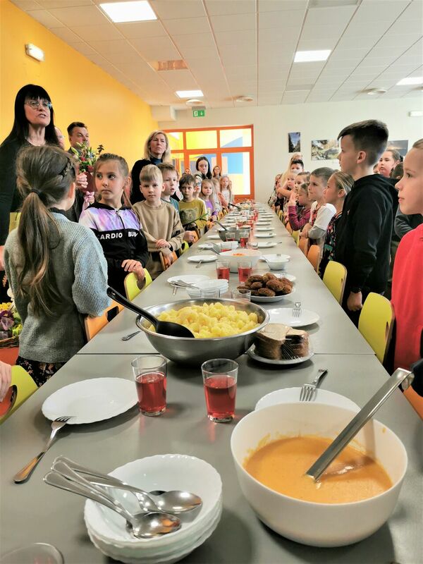 Par labāko skolas ēdinātāju Latvijā atzīta Zentas Mauriņas Grobiņas vidusskola. Foto: Publicitātes