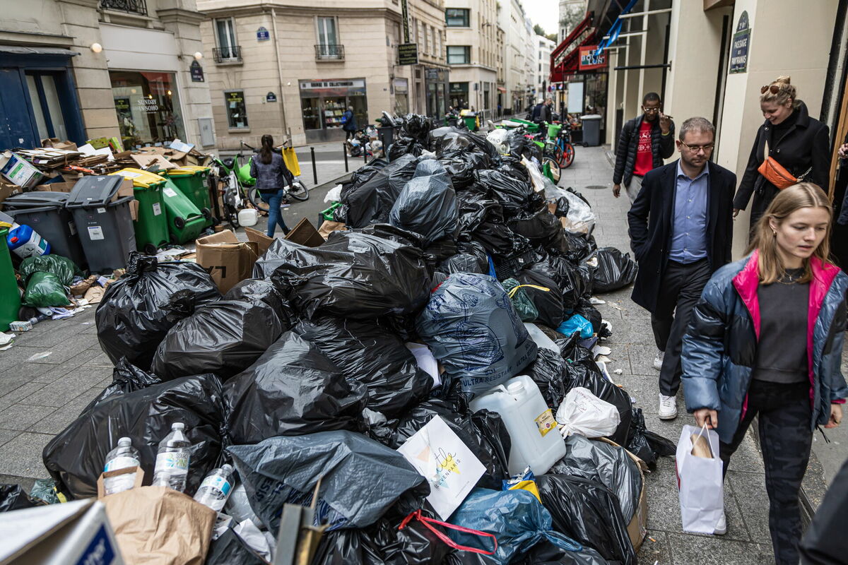 Parīze. Atkritumi. Foto: EPA/Scanpix