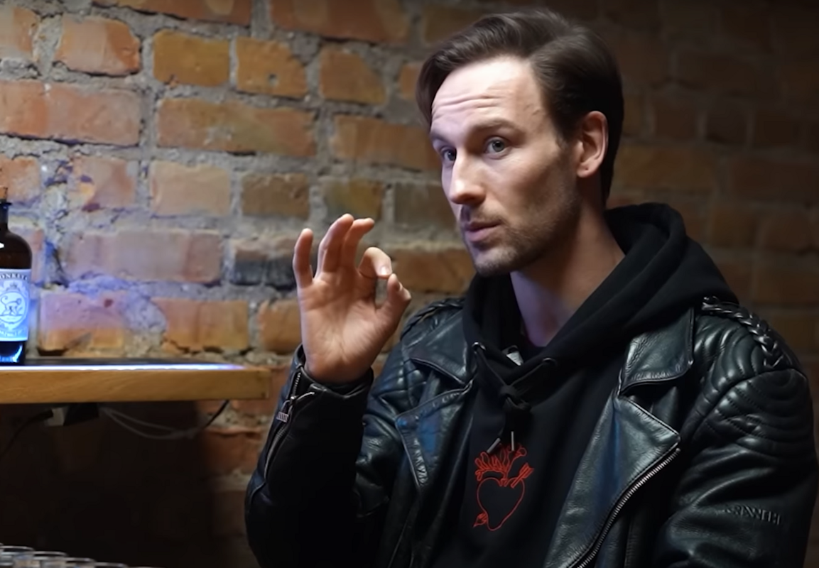 Ekrānuzņēmums no "Youtube"