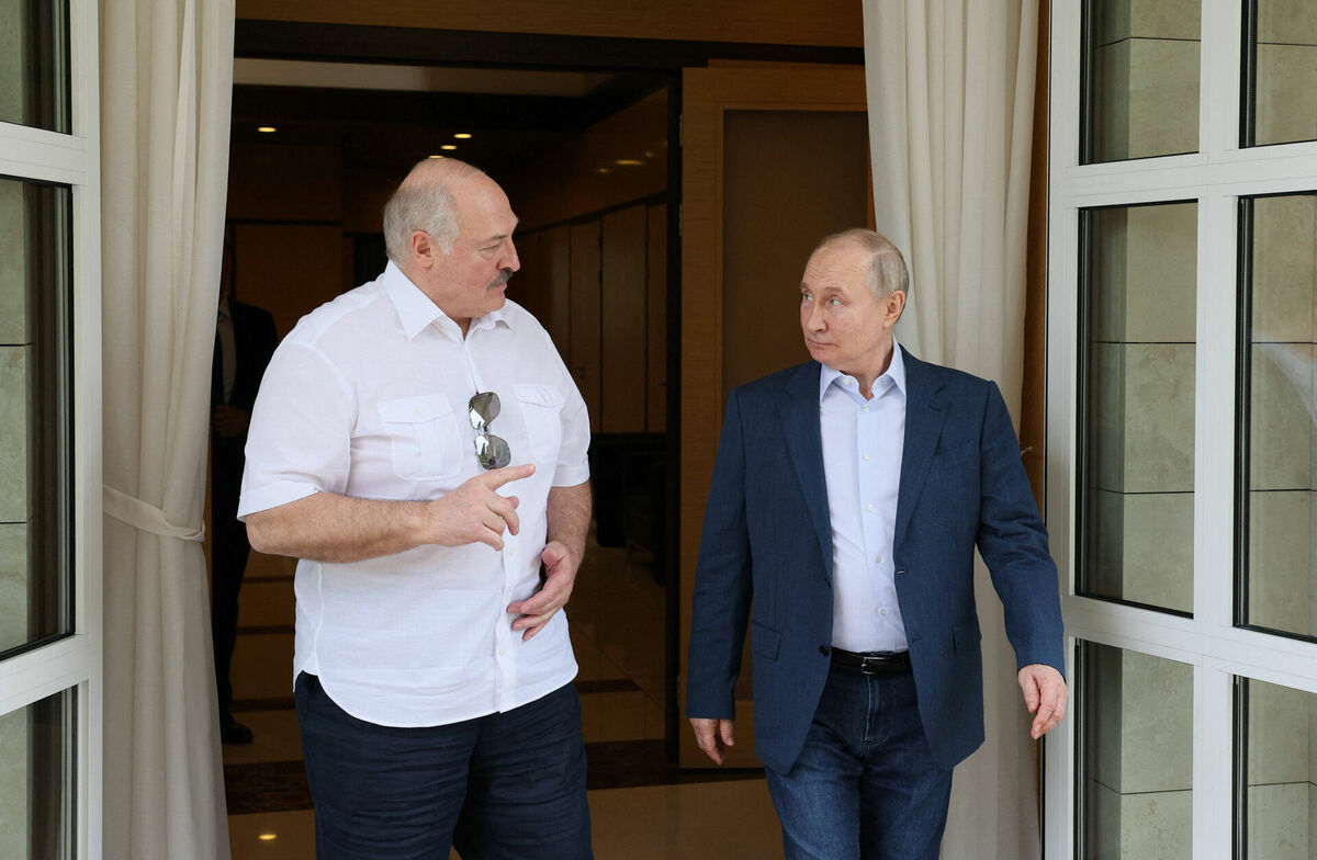 Baltkrievijas diktators Aleksandrs Lukašenko un Krievijas līderis Vladimirs Putins. Foto: Reuters/Scanpix