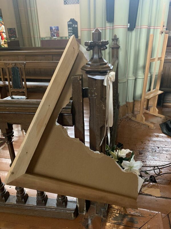 Rīgas Vecā Svētā Ģertrūdes luterāņu baznīca, kurā uzdarbojās vandālis. Foto: Krists Kalniņš/Twitter