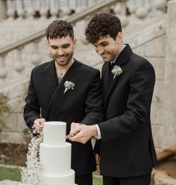 Dankans Lorenss ar vīru Džordanu de Mūru. Foto: itsduncanlaurence/Instagram