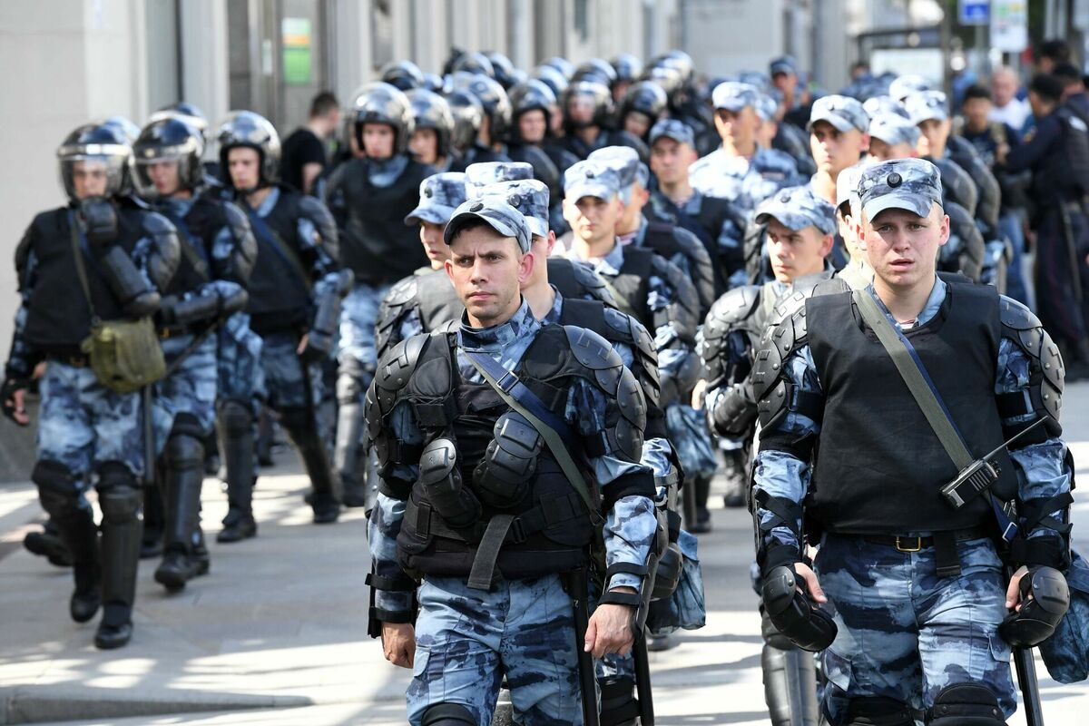 Krievijas Nacionālās gvardes karavīri. Foto: Kirill KUDRYAVTSEV / AFP