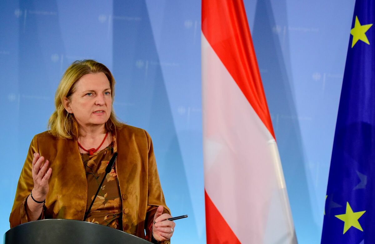 Bijusī Austrijas ārlietu ministre Kārina Kneisla. Foto: obias SCHWARZ / AFP