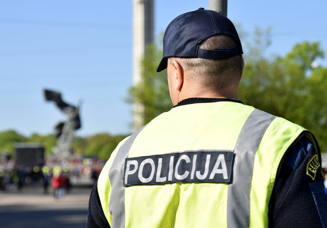 Policists Foto: LETA