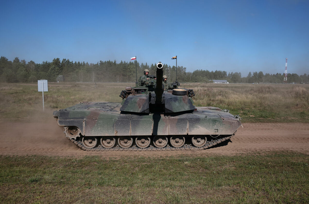 "Abrams" tanks. Foto: REUTERS/Kacper Pempel