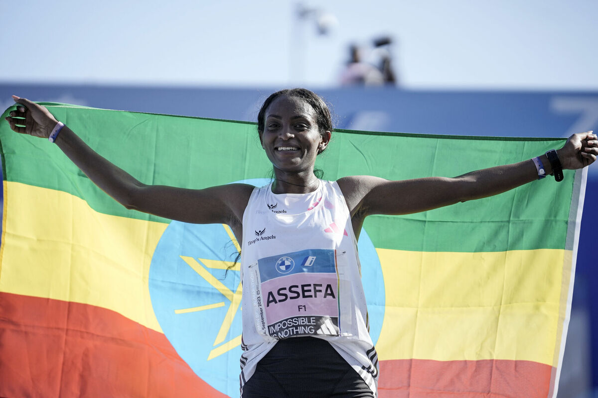 Etiopijas vieglatlētikas garo distanču skrējēja Tigista Asefa. Foto: AP Photo/Markus Schreiber