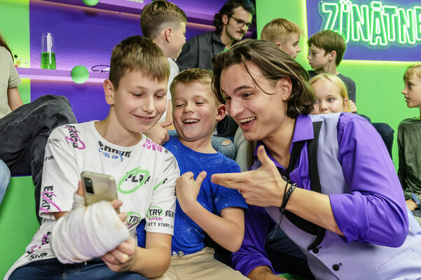 “Zinātne vai maģija” raidījums, Publicitātes foto