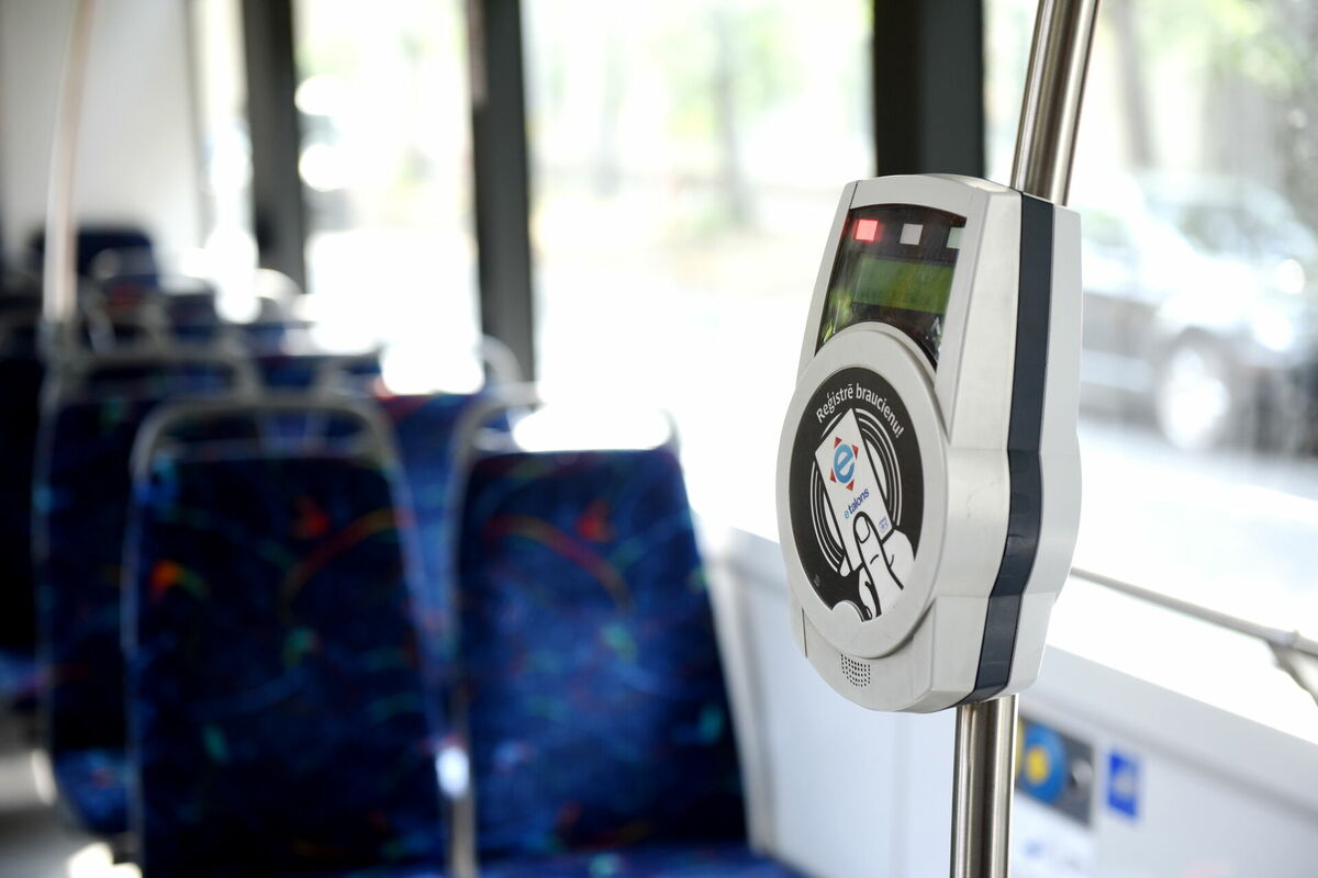 "Rīgas satiksmes" tramvajs. Foto: Zane Bitere/LETA