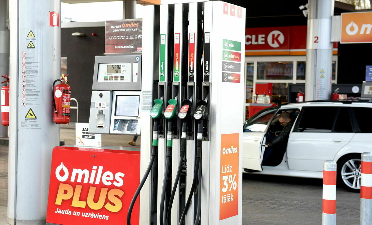 Degvielas uzpildes stacija "Circle K". Foto: Zane Bitere/LETA